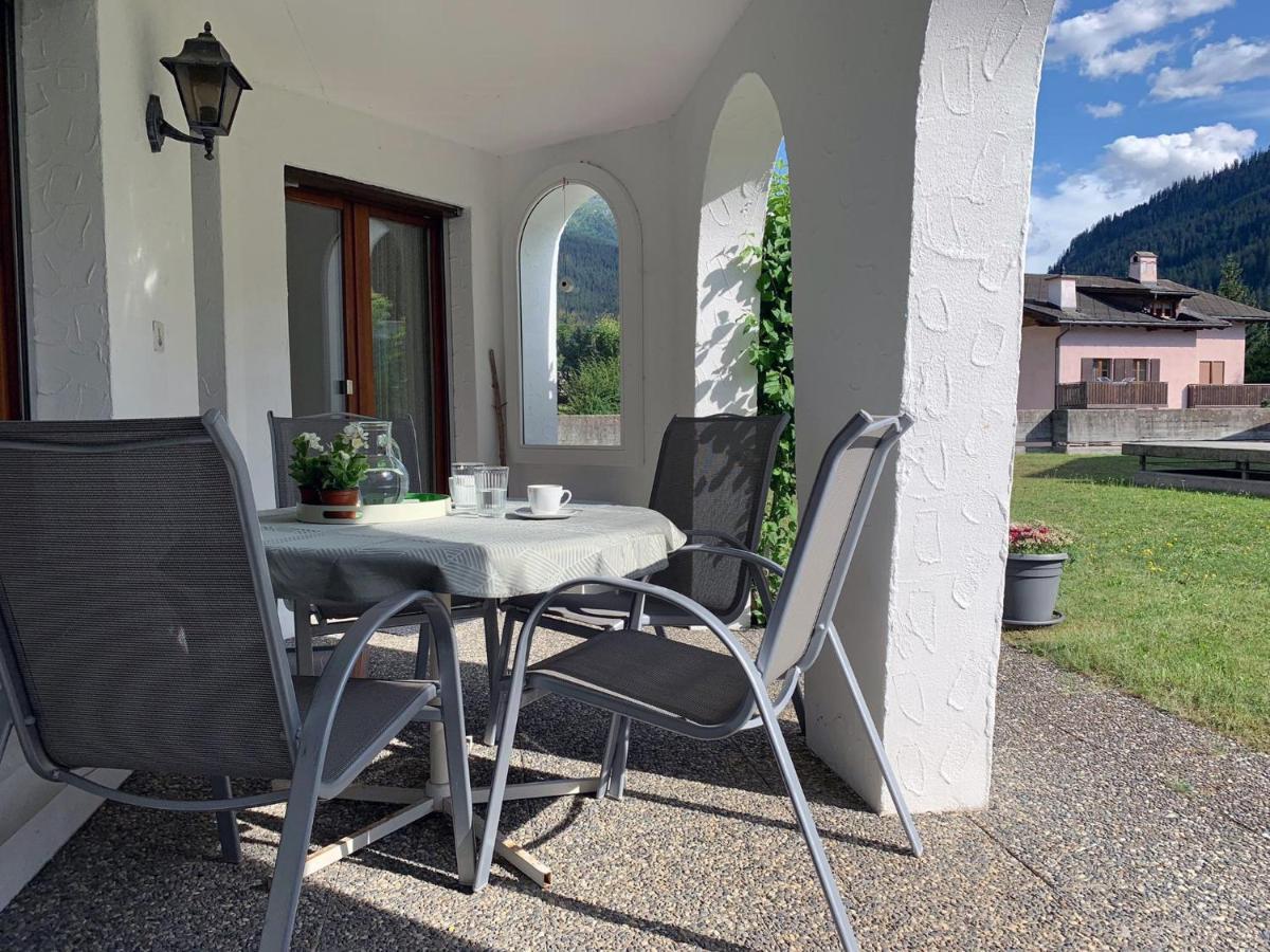 Cadras Lägenhet Tinzen Exteriör bild